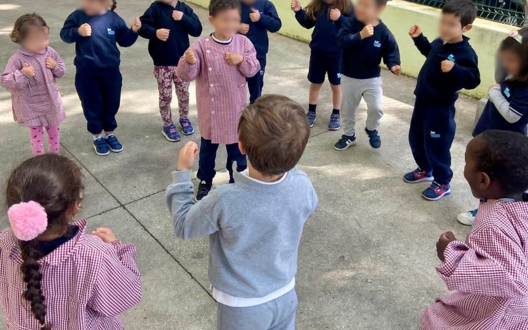 Expressão Corporal e Criatividade em Ação